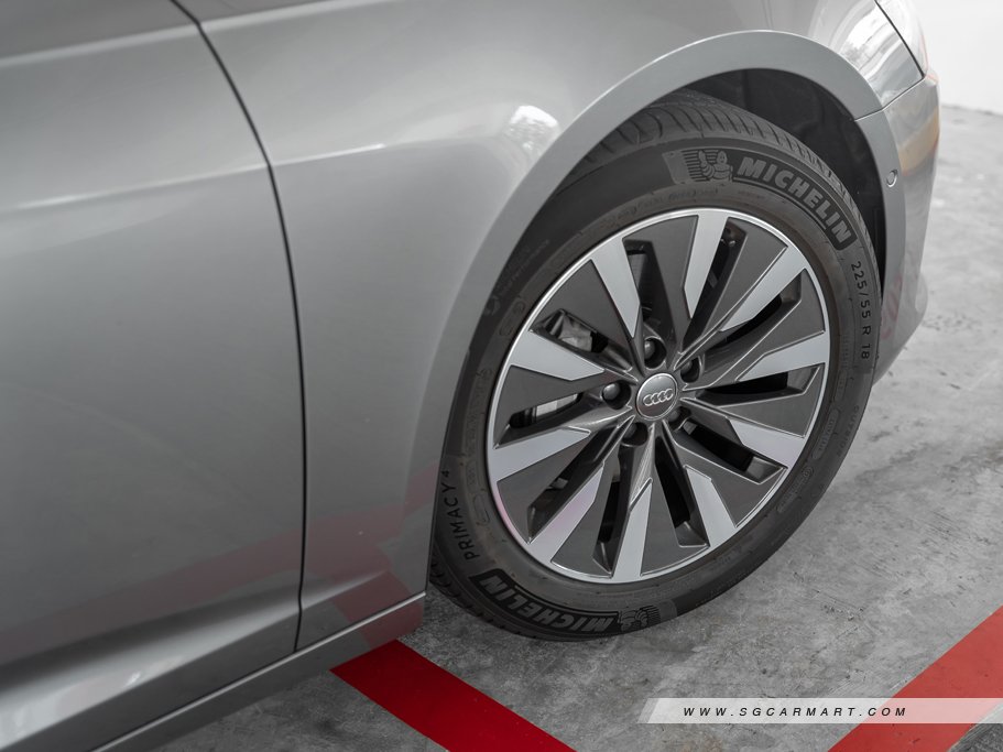 https://i.i-sgcm.com/new_cars/cars/12667/12667_g22