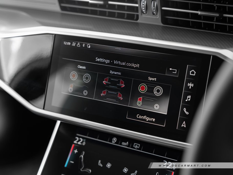 https://i.i-sgcm.com/new_cars/cars/12667/12667_g33