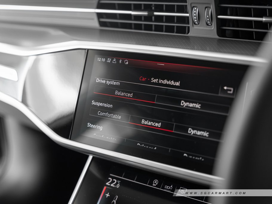 https://i.i-sgcm.com/new_cars/cars/12667/12667_g34