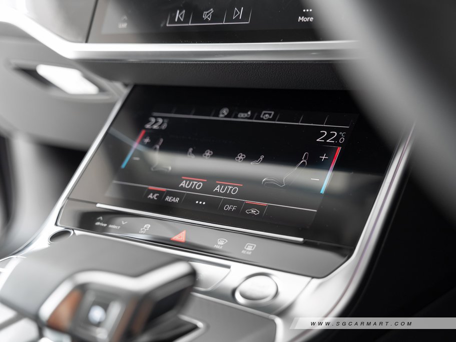 https://i.i-sgcm.com/new_cars/cars/12667/12667_g40