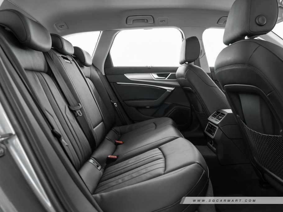 https://i.i-sgcm.com/new_cars/cars/12667/12667_g48
