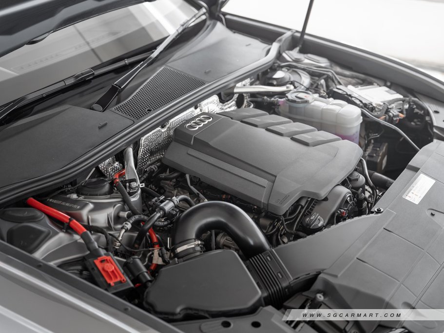 https://i.i-sgcm.com/new_cars/cars/12667/12667_g53