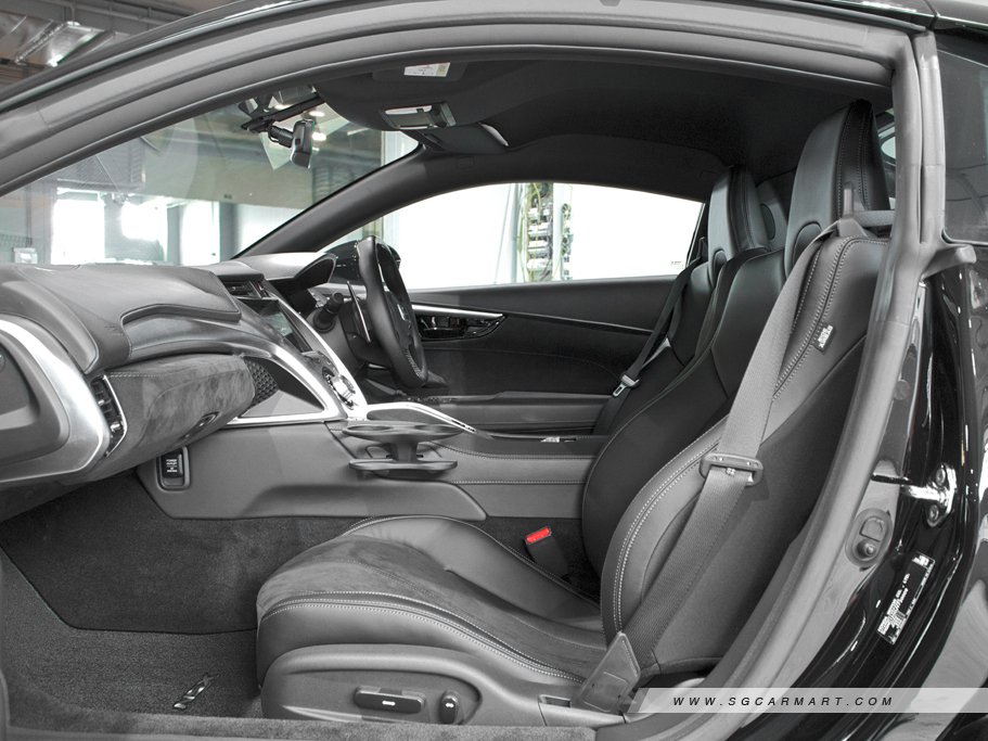 https://i.i-sgcm.com/new_cars/cars/12669/12669_g13