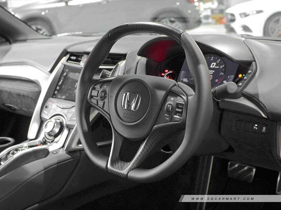 https://i.i-sgcm.com/new_cars/cars/12669/12669_g15