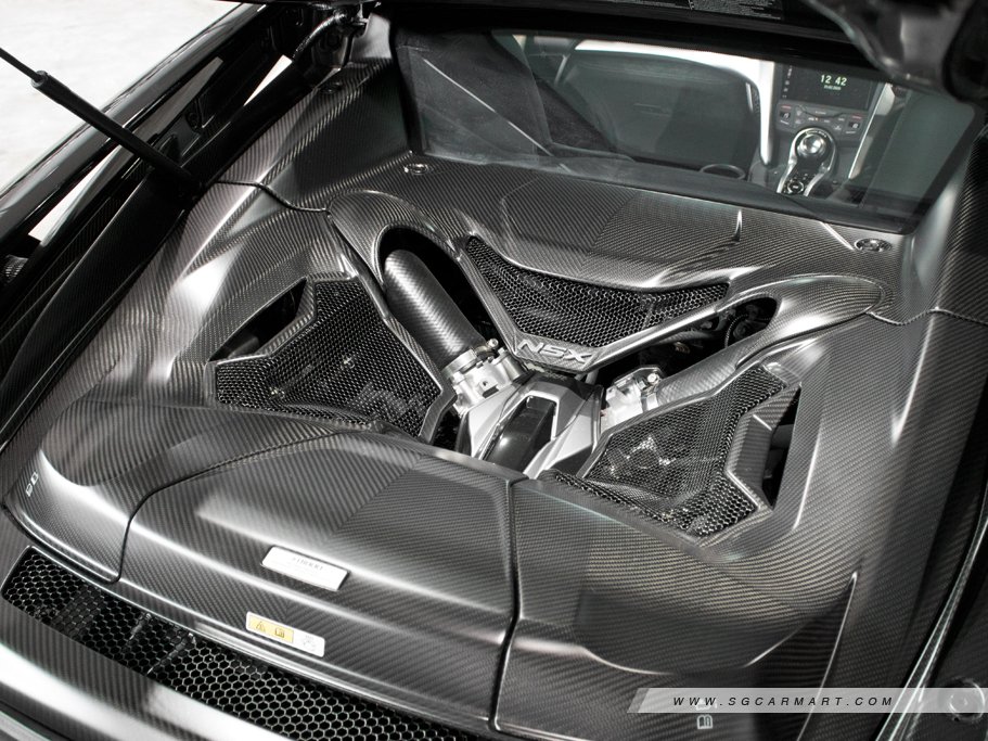 https://i.i-sgcm.com/new_cars/cars/12669/12669_g26
