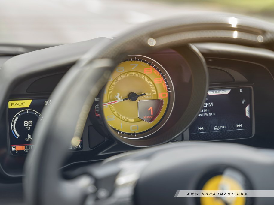 https://i.i-sgcm.com/new_cars/cars/12675/12675_g40