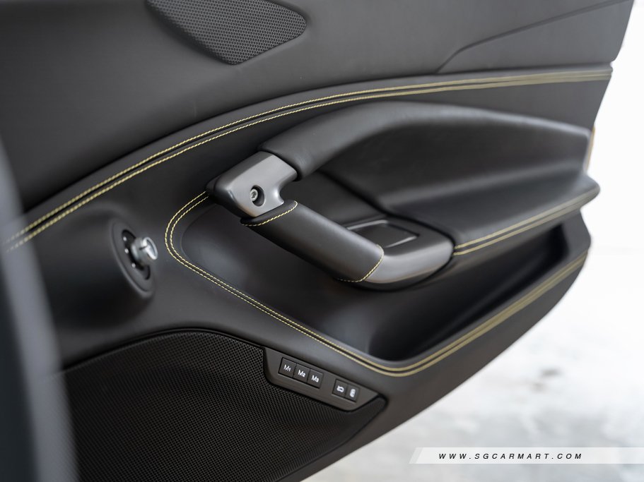 https://i.i-sgcm.com/new_cars/cars/12675/12675_g60