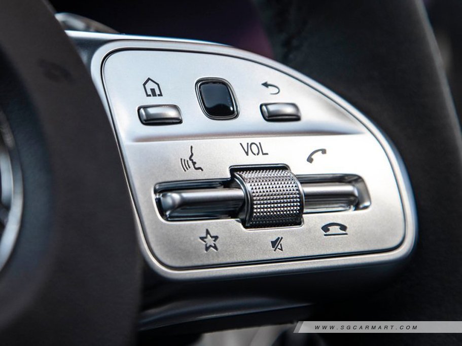 https://i.i-sgcm.com/new_cars/cars/12678/12678_g22