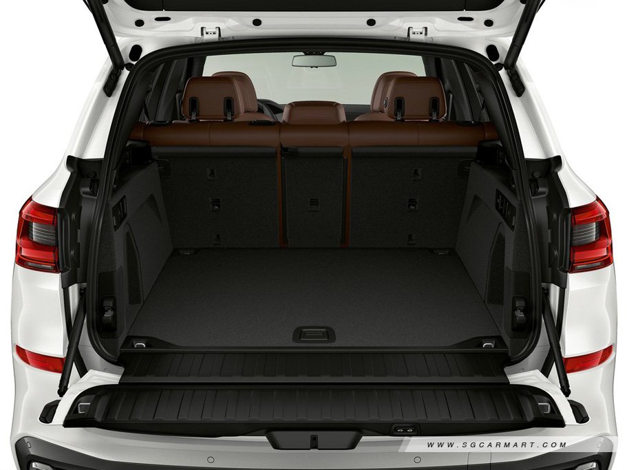 https://i.i-sgcm.com/new_cars/cars/12685/12685_g13