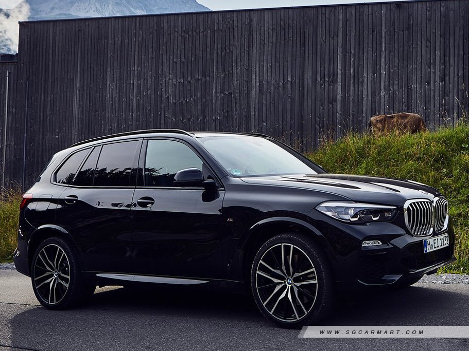 https://i.i-sgcm.com/new_cars/cars/12685/12685_g2