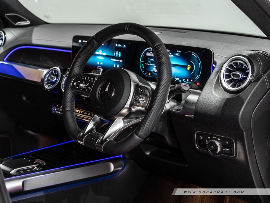 https://i.i-sgcm.com/new_cars/cars/12687/12687_g116