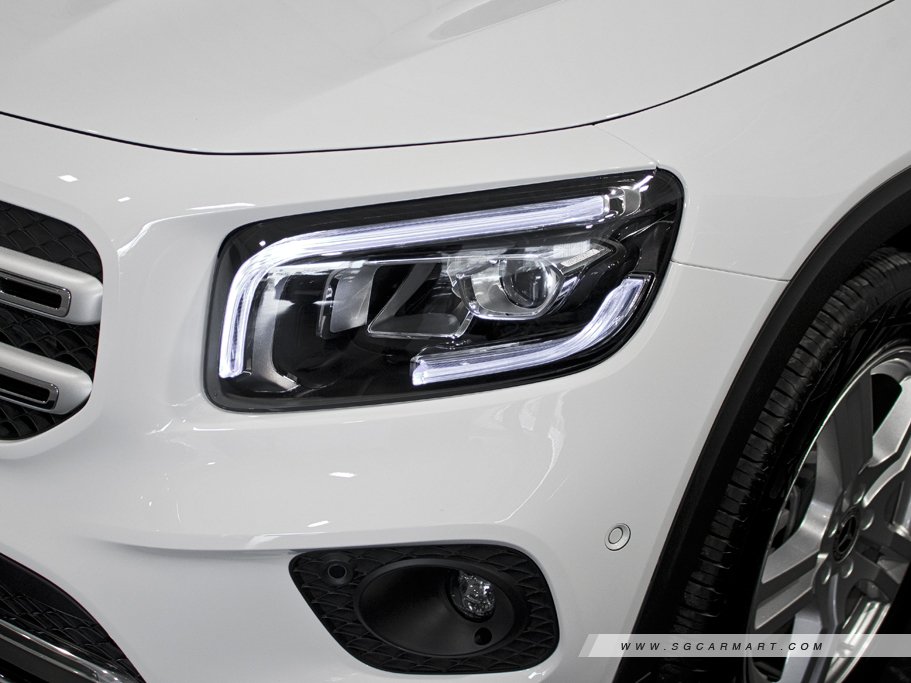 https://i.i-sgcm.com/new_cars/cars/12687/12687_g71