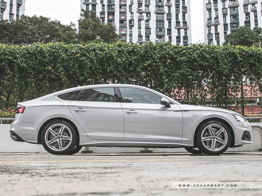 https://i.i-sgcm.com/new_cars/cars/12688/12688_g26
