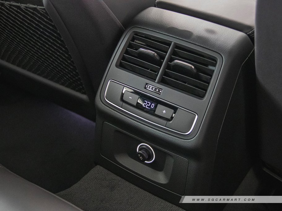 https://i.i-sgcm.com/new_cars/cars/12688/12688_g49