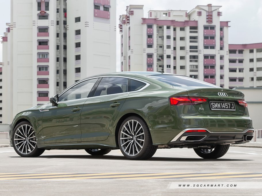 https://i.i-sgcm.com/new_cars/cars/12688/12688_g54