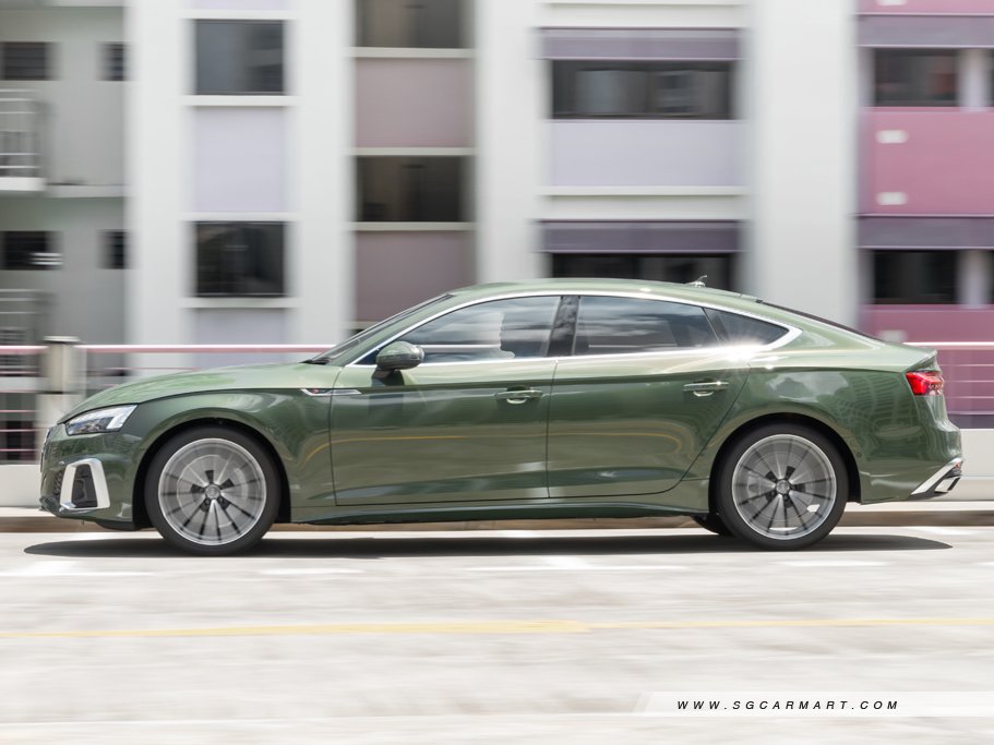 https://i.i-sgcm.com/new_cars/cars/12688/12688_g56