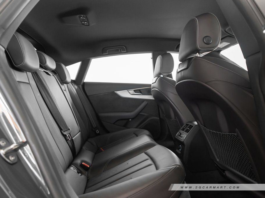 https://i.i-sgcm.com/new_cars/cars/12688/12688_g98