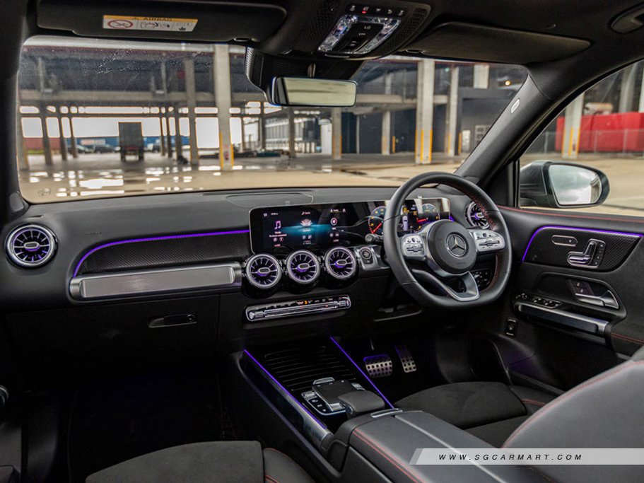 https://i.i-sgcm.com/new_cars/cars/12694/12694_g37