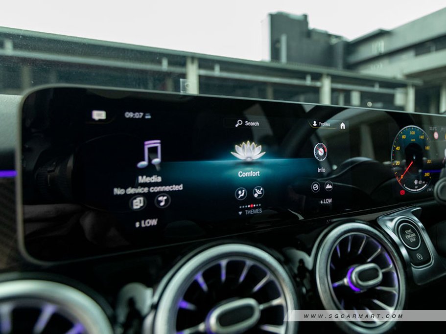 https://i.i-sgcm.com/new_cars/cars/12694/12694_g38