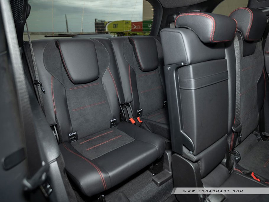 https://i.i-sgcm.com/new_cars/cars/12694/12694_g46