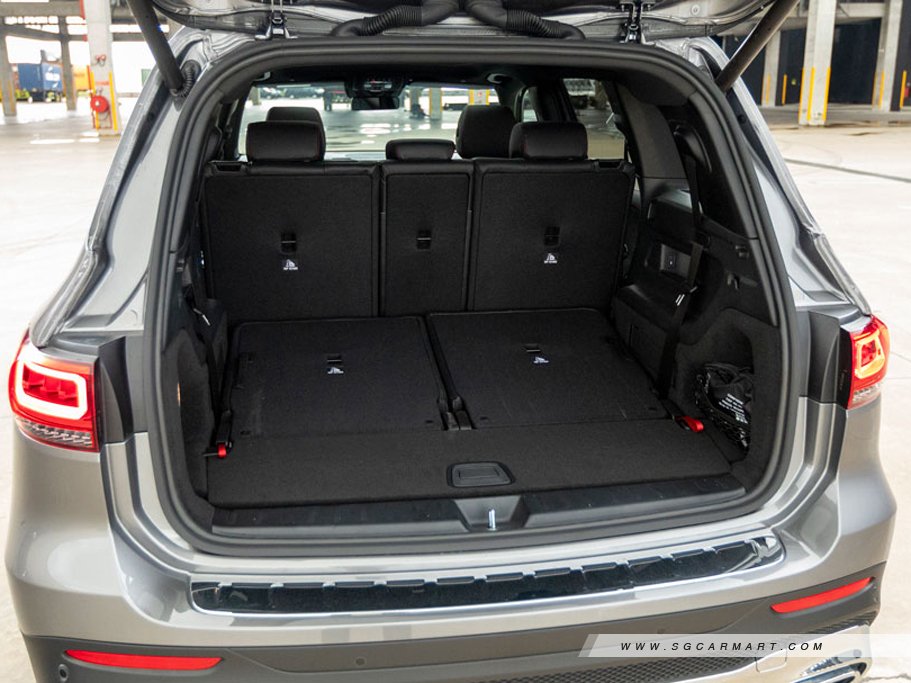 https://i.i-sgcm.com/new_cars/cars/12694/12694_g49
