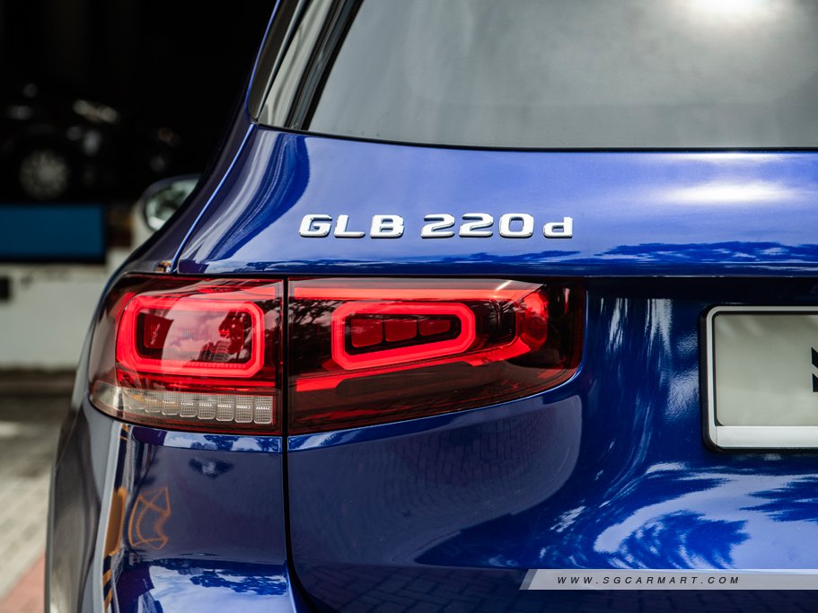 https://i.i-sgcm.com/new_cars/cars/12694/12694_g7