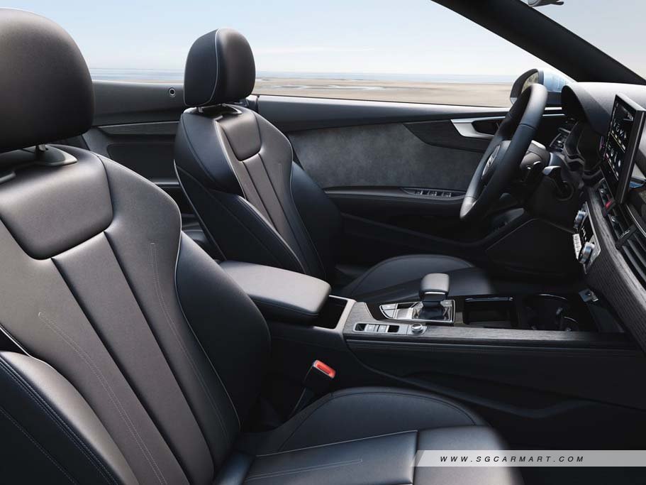 https://i.i-sgcm.com/new_cars/cars/12697/12697_g15