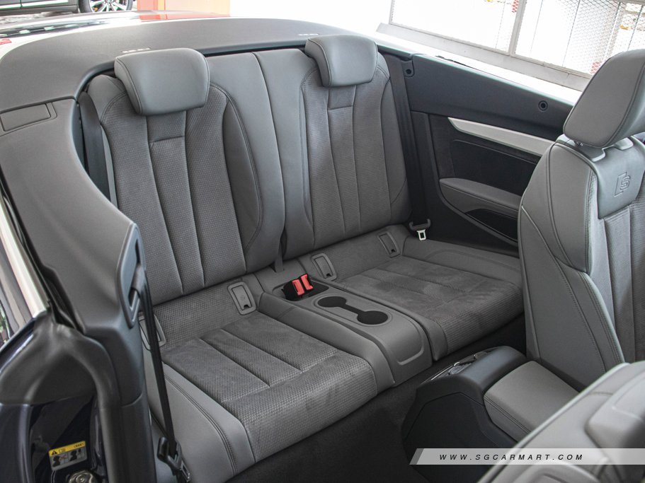https://i.i-sgcm.com/new_cars/cars/12697/12697_g50