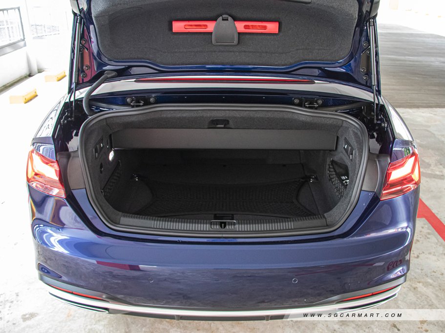 https://i.i-sgcm.com/new_cars/cars/12697/12697_g52