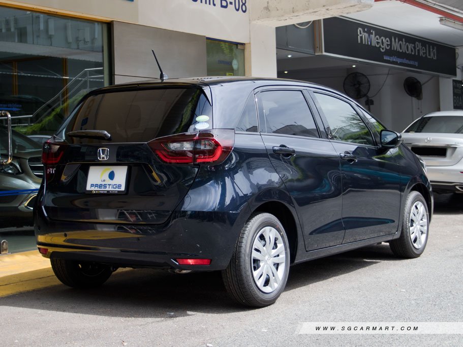 https://i.i-sgcm.com/new_cars/cars/12699/12699_g30