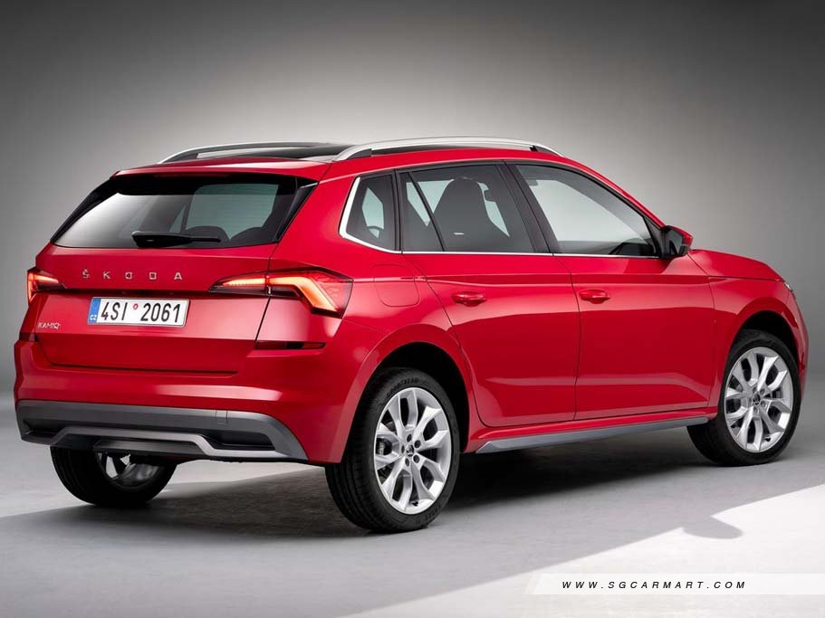 https://i.i-sgcm.com/new_cars/cars/12700/12700_g10