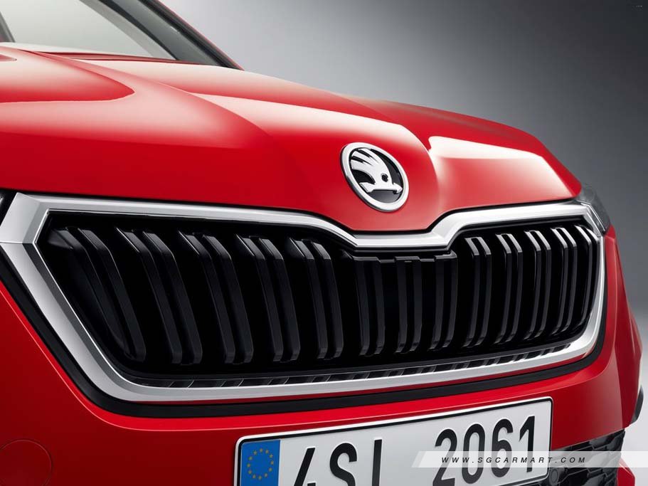 https://i.i-sgcm.com/new_cars/cars/12700/12700_g13