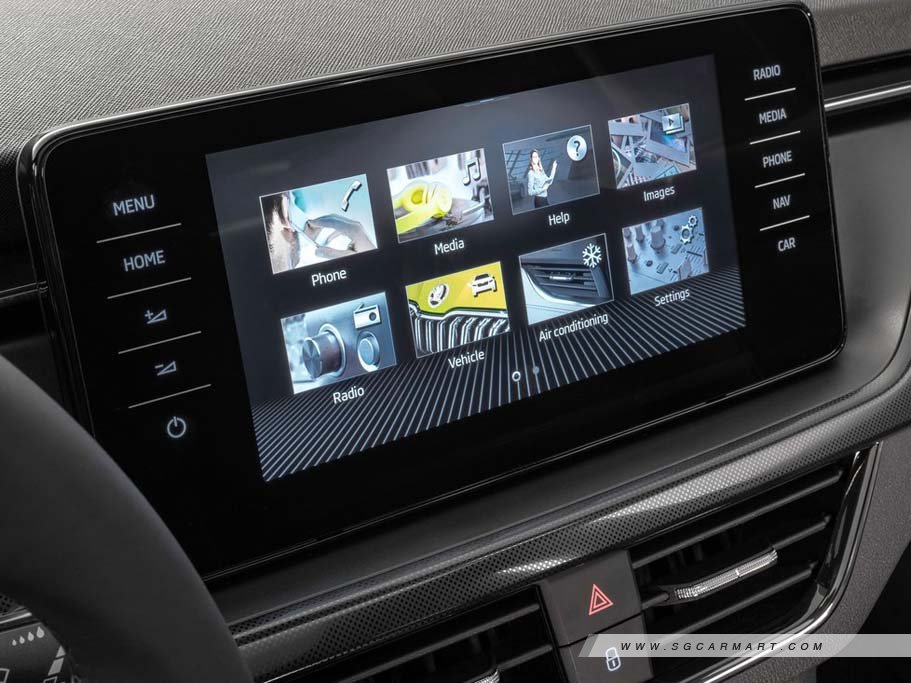https://i.i-sgcm.com/new_cars/cars/12700/12700_g21