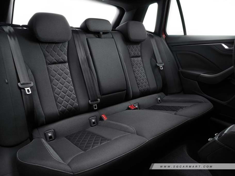 https://i.i-sgcm.com/new_cars/cars/12700/12700_g24