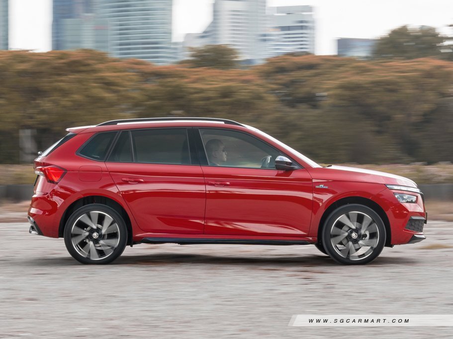 https://i.i-sgcm.com/new_cars/cars/12700/12700_g34