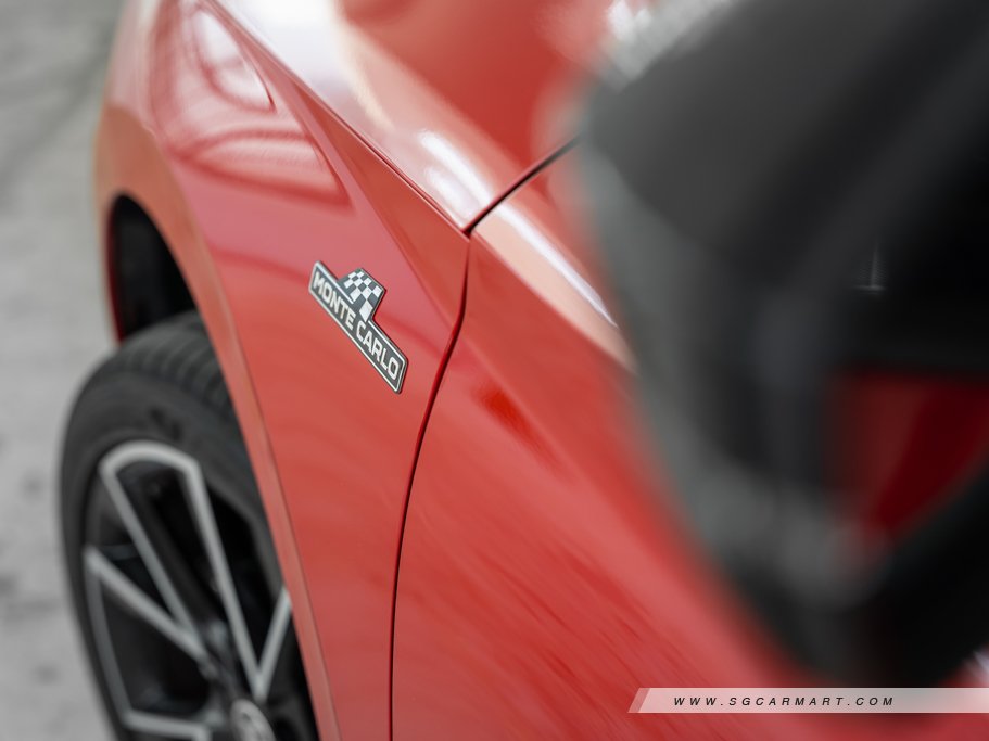 https://i.i-sgcm.com/new_cars/cars/12700/12700_g38
