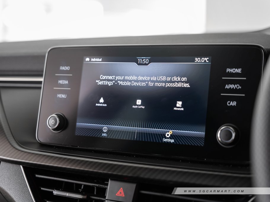 https://i.i-sgcm.com/new_cars/cars/12700/12700_g58