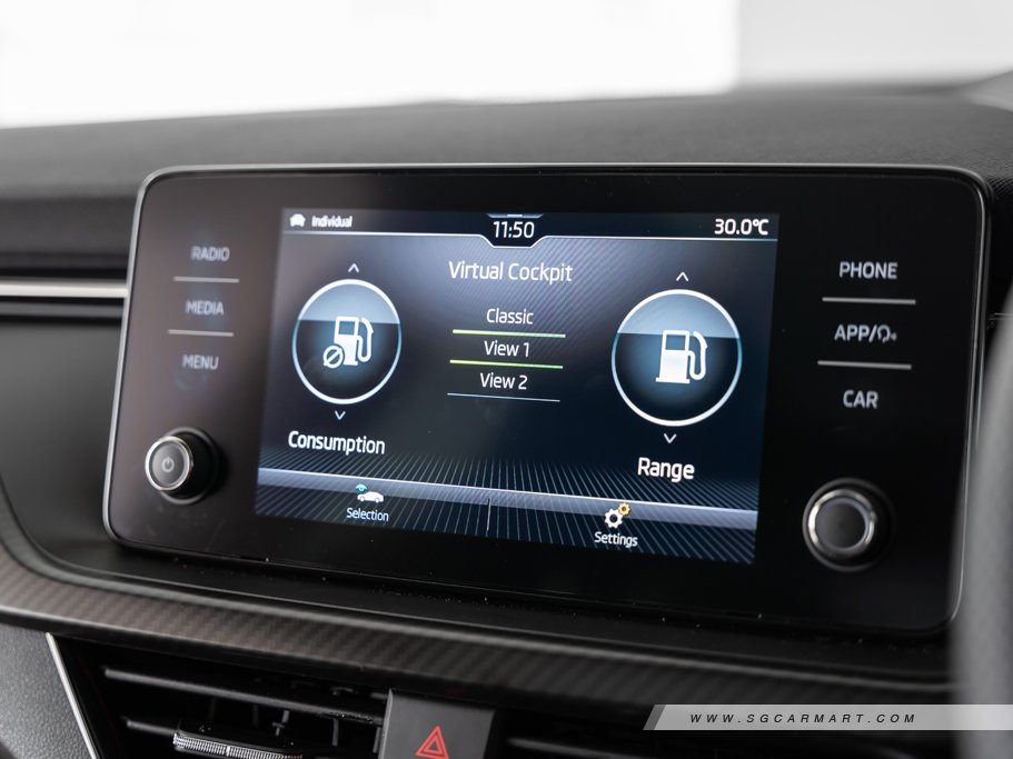 https://i.i-sgcm.com/new_cars/cars/12700/12700_g59