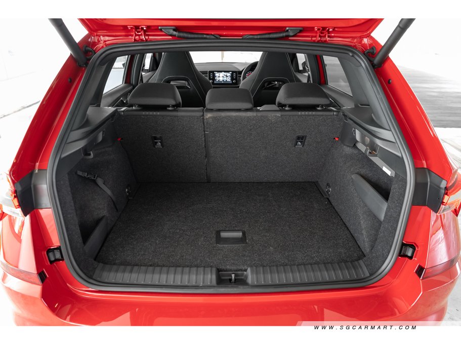 https://i.i-sgcm.com/new_cars/cars/12700/12700_g80