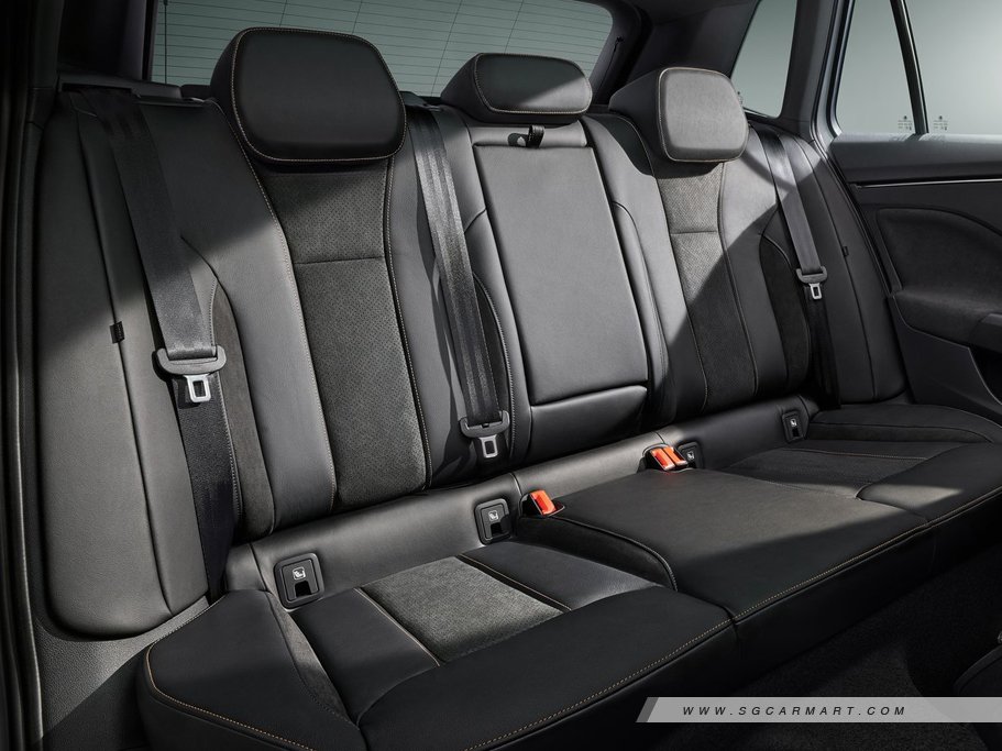 https://i.i-sgcm.com/new_cars/cars/12700/12700_g97