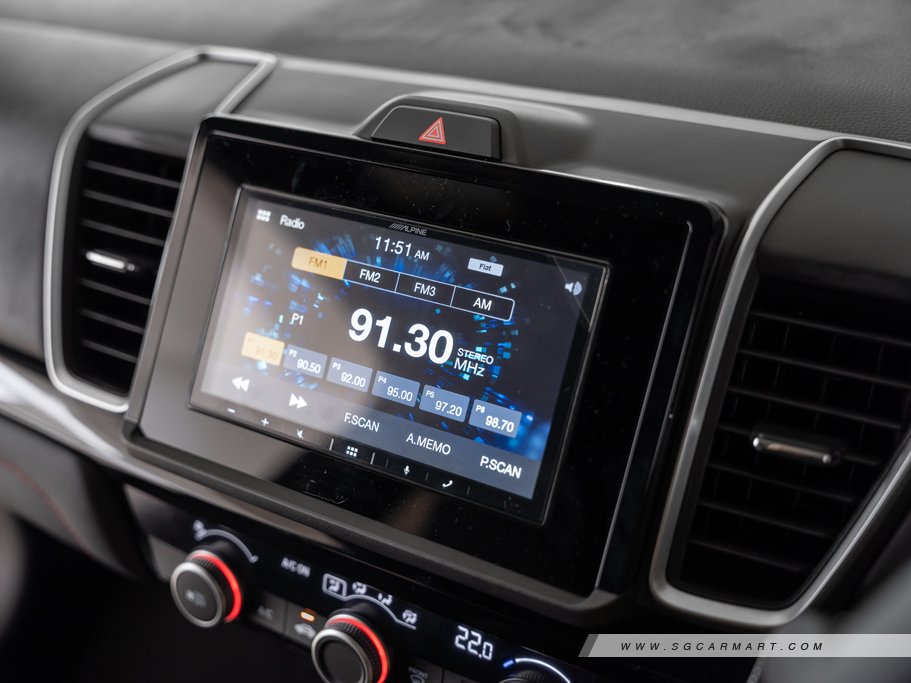 https://i.i-sgcm.com/new_cars/cars/12701/12701_g38