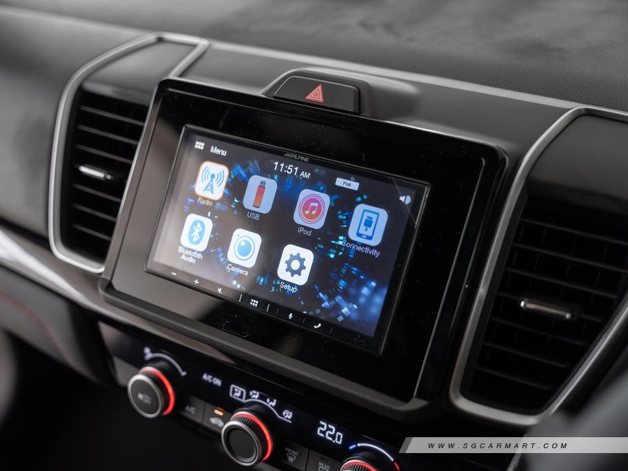 https://i.i-sgcm.com/new_cars/cars/12701/12701_g39