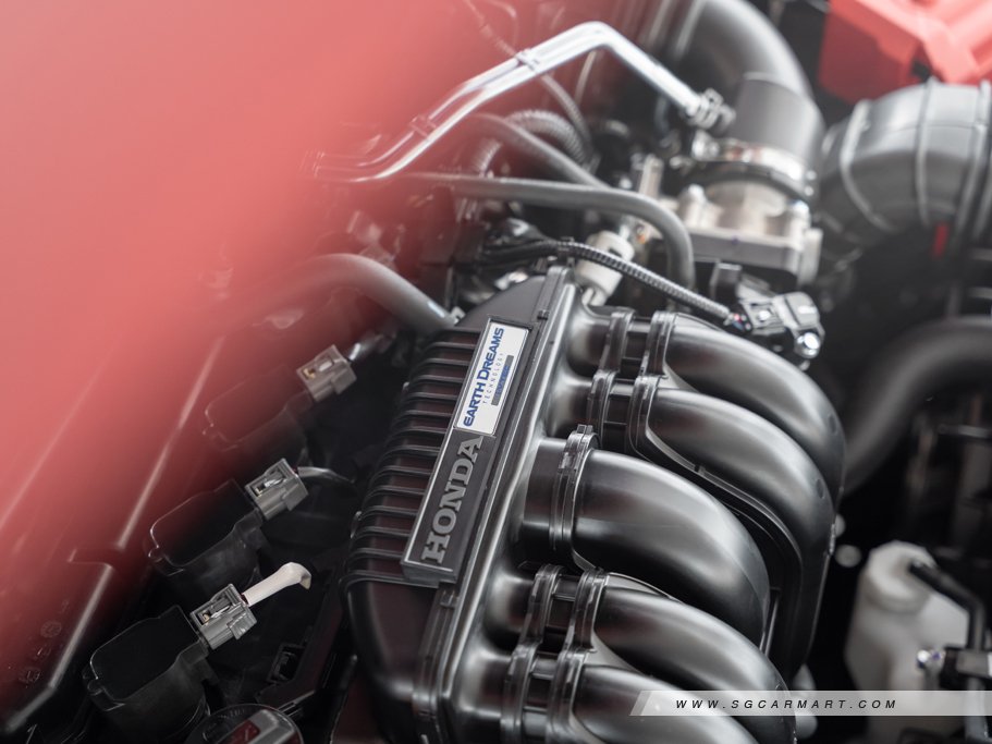 https://i.i-sgcm.com/new_cars/cars/12701/12701_g56