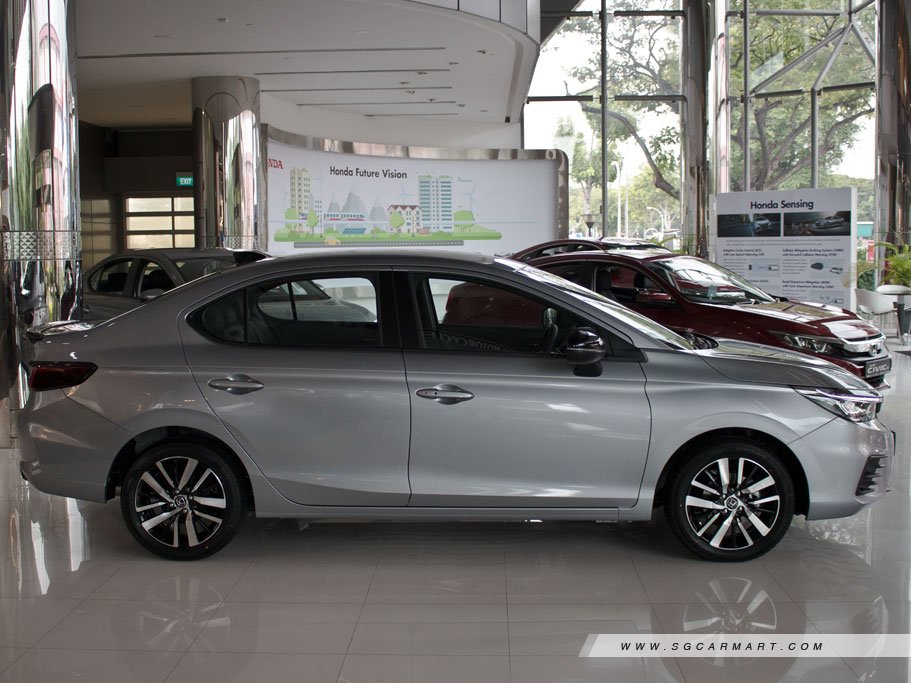 https://i.i-sgcm.com/new_cars/cars/12701/12701_g59