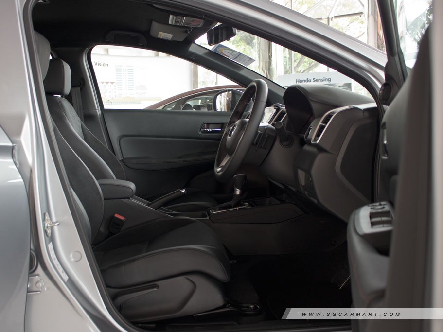 https://i.i-sgcm.com/new_cars/cars/12701/12701_g68