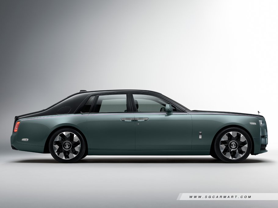 https://i.i-sgcm.com/new_cars/cars/12703/12703_g40