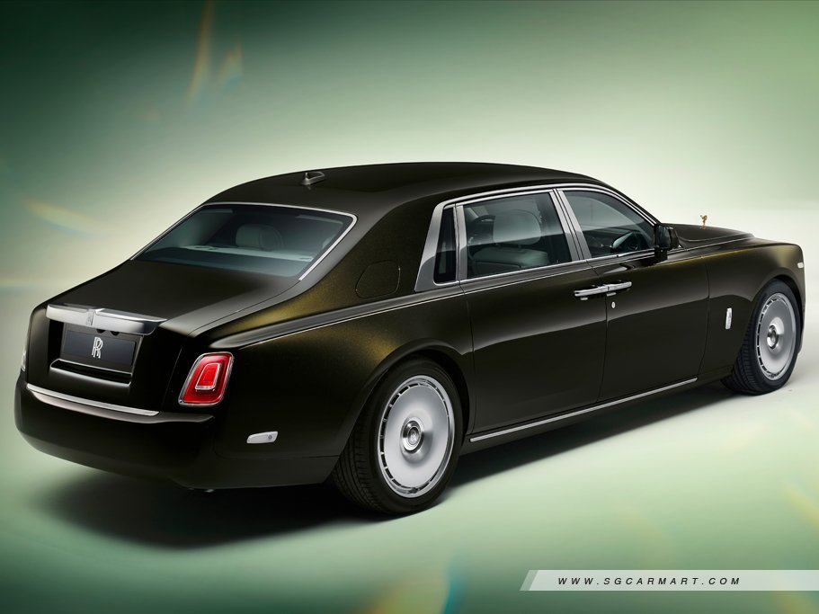 https://i.i-sgcm.com/new_cars/cars/12703/12703_g49