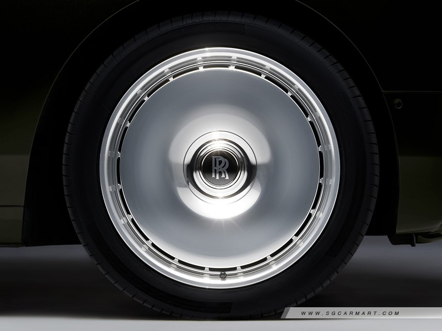 https://i.i-sgcm.com/new_cars/cars/12703/12703_g53