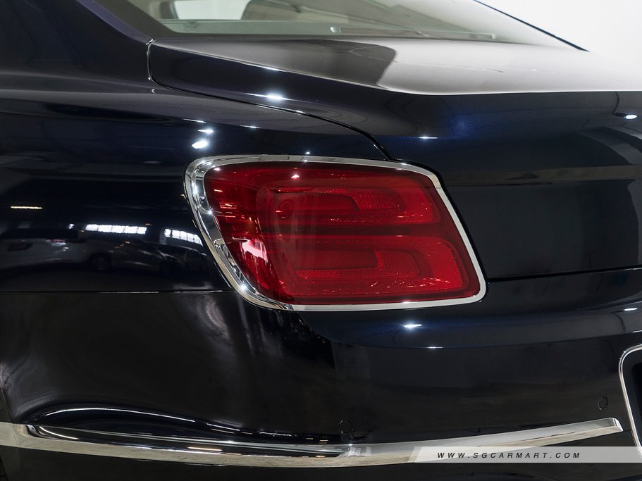https://i.i-sgcm.com/new_cars/cars/12704/12704_g17