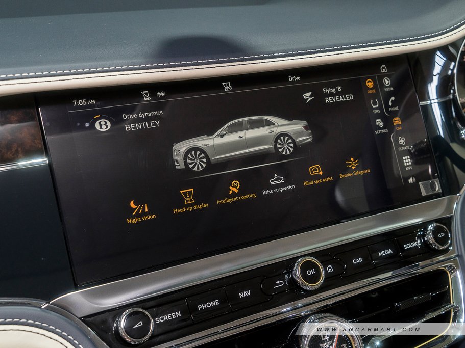 https://i.i-sgcm.com/new_cars/cars/12704/12704_g44